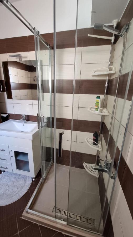 Ideal Apartments & Rooms Saranda Extérieur photo